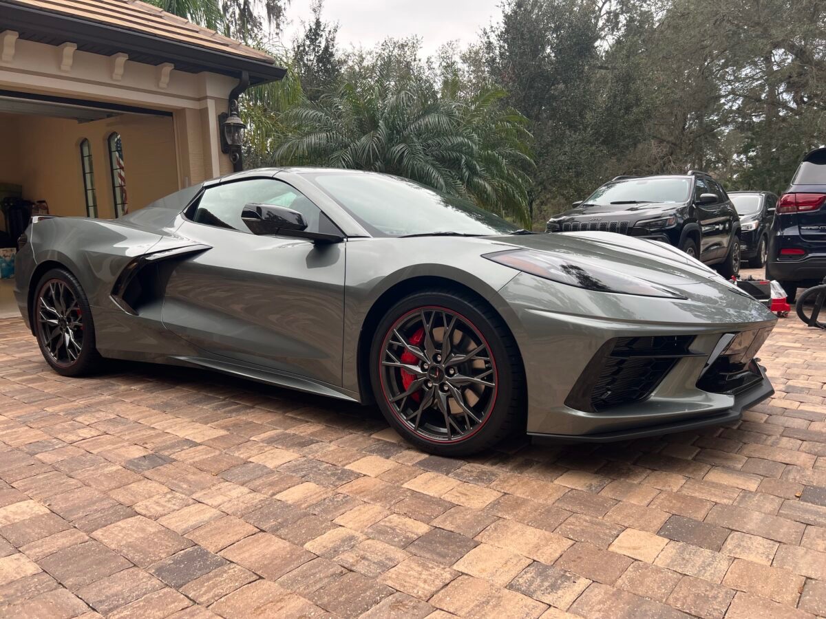 Silver Corvette with a deep ceramic-coated shine