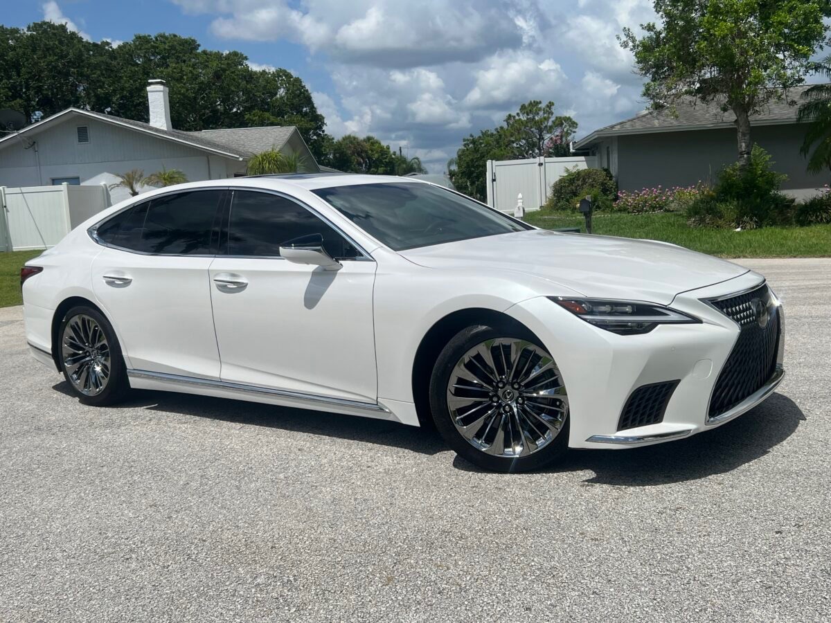 Polished white Lexus finish